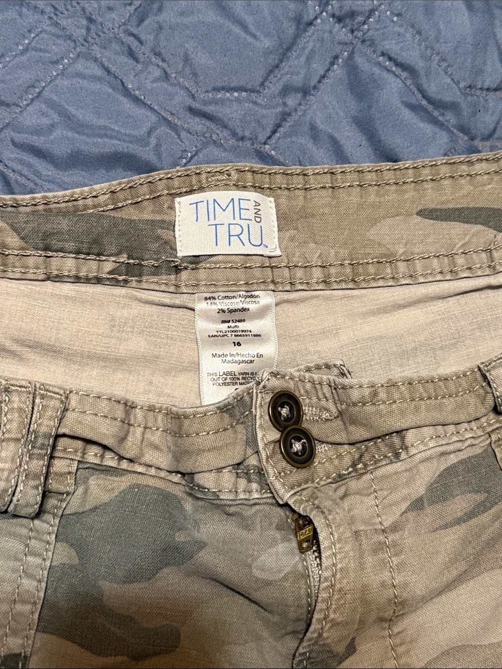 Time and Tru Women's Camouflage Cargo Shorts - Olive/Tan - Picture 2 of 3
